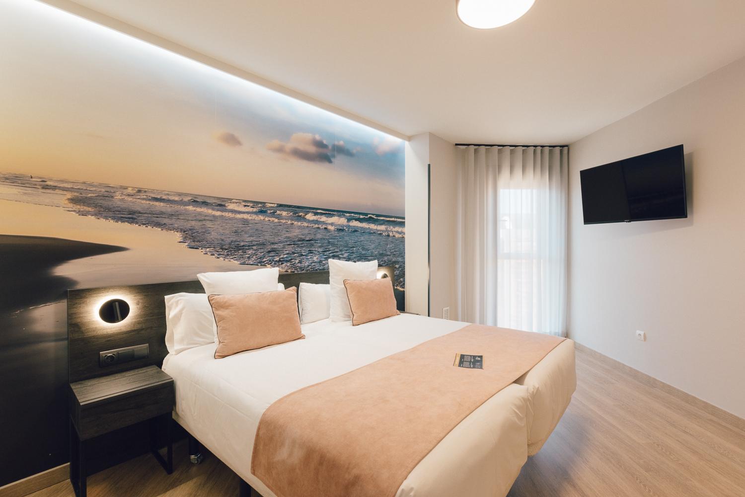 Palau Suites & Apartments Valenza Esterno foto