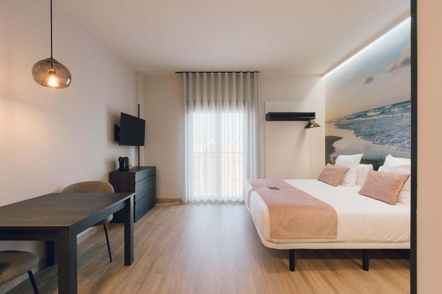 Palau Suites & Apartments Valenza Esterno foto
